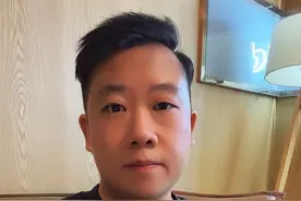 金价突然下跌，什么原因 #黄金 #国际金价 #理财 #财经 #米哥聊财经视频封面