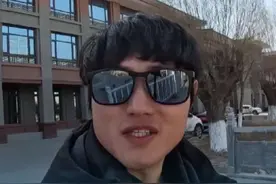 韩国抽象小哥骑行丝绸之路，没想到三个月还没走出中国！视频封面