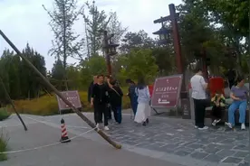 龙门石窟一一老君山沿途风景视频封面