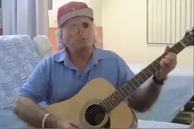 这是发生在佛罗里达州的真实事件，大街上竟然遭遇了袭击视频封面