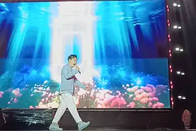 全原音，峰林音乐节！下雨天，手机都被雨水糊住了！收音有点差！视频封面