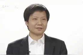 雷军早年发言：早期做小米发现了米聊的机会，被腾讯疯狂狙击！#小米 #雷军 #雷军年度演讲 #腾讯 #微信视频封面