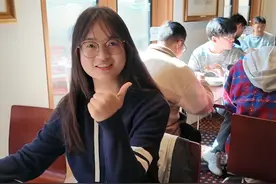 西工大翱翔四海  暑假项目——澳大利亚墨尔本大学研学的同学们 #西北工业大学 #985院校 #国际交流 #大学生活 #为国铸剑视频封面