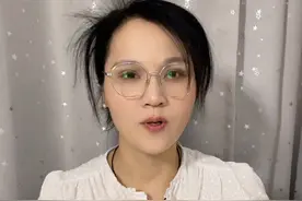 #晚上#窗帘#月光#椅子#镜子视频封面
