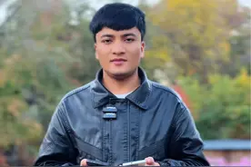 两部手机之间互相传输资料。 #手机技巧#手机小知识 #手机小技巧 #手机知识 #手机使用小知识