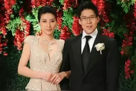 晶刚之恋，长达8年的爱情故事#人物故事 #郭晶晶 #霍启刚