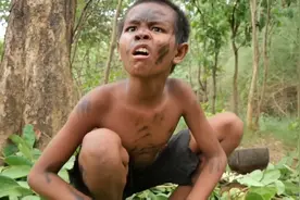 老表烹饪大龙虾 #美食 #户外美食 #野外生存视频封面