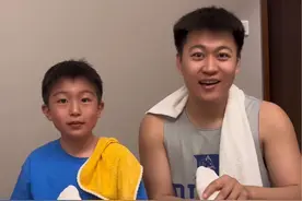 会说话的人到哪都吃香 #情侣日常 #反转 #搞笑 #剧情视频封面