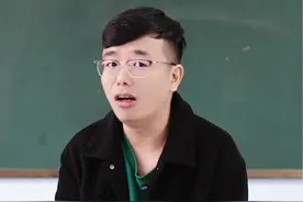 这玩意不得让中国流行音乐倒退50年啊！ 就这创作能力我觉得我的学生可能也行！#扔泥巴视频封面