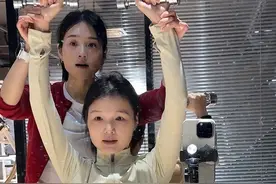 我发现我的健身教练是我学生时代最想遇到的老师… #健身 #好身材练起来 #健身房 #三八妇女节快乐 #健身女孩视频封面