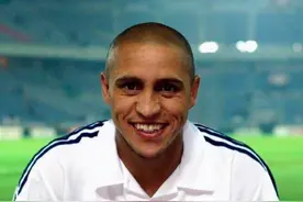 罗伯特卡洛斯足坛那些非人类名场面瞬间！这大腿力量太强了 #dou来足球季 #足球的魅力视频封面