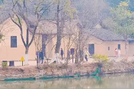 湖南宁乡花明楼，实拍刘少奇故居，看看房子是怎样的风水宝地？视频封面