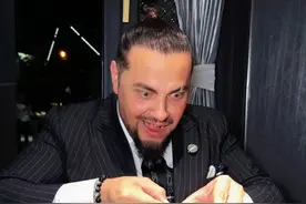 怎么没人早点告诉我，原来广东除了早茶，还有夜粥啊！#TC在中国 #抖音首届好好吃饭大赛 #五一就要去撒野 #世界是野生玩家的游乐场