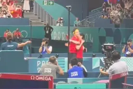 #孙颖莎王楚钦 #莎头混双 #奥运会冠军 #我们是冠军 “拥抱了一下视频封面