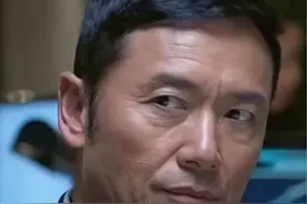 #港星男神#苗侨伟 三哥越老越帅的独特气质，这张男人味十足的脸，就连皱纹也挡不住迷人的魅力视频封面