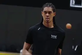 杰伦·威廉姆斯的弟弟科迪·威廉姆斯今日在湖人训练馆试训🏀    #科迪威廉姆斯 #篮球 #nba季后赛 #湖人 #nba视频封面