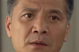 程刚坐了18年牢出来后再次见到日日夜夜思念的前妻孙燕，《美丽谎言》刘之冰李颖#我要上热门 #剧情 #美丽谎言 #李颖 #刘之冰 @DOU+小助手视频封面