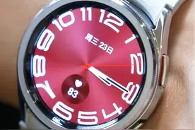 三星WATCH6 Classic拆箱上手体验，浅色皮质方便穿搭#智能穿戴视频封面