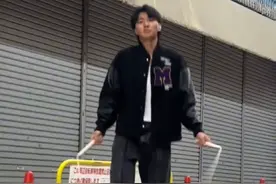 #这就是街舞 #hiphop #dance  边跳绳边跳舞视频封面