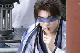 当我心疼你的伤时，才发现你的伤口早已结痂了#曾舜晞视频封面