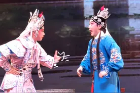 定情信物都能随便代送，随便敷衍#李伟骢、陈健超