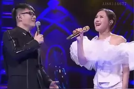 #云朵 和#石头 合作的#雨花石 真是神级演唱，两个人感情投入太到位了，高音都太棒啦#经典老歌#好歌推荐视频封面