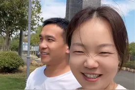一个视频告诉你们什么是养不熟的外孙，从出生就和姥姥住隔壁，姥姥看着长大还帮忙照顾，结果还是和奶奶亲。#从小长大的地方 #我的乡村生活视频封面