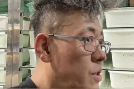 来看看你们家有没有眼镜王蛇分布 眼镜王蛇数量增加，生活区域交叉不多，原因是保护措施好，野外捕捉者减少。眼镜王蛇危险性高，不要触碰。国内眼镜王蛇分布在西藏、云贵川、广东、广西、香港、海南、福建、浙江、江西、湖南等省份。#眼镜王蛇
