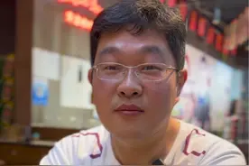 揭秘 酒王速饮是怎么做到的 #酒王任光超 教你速饮技巧 7秒喝3斤 #青岛小亿
