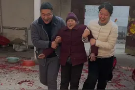 河南人拜年的最高礼仪！#乡村过新年的仪式感 #拜年  #大年初一视频封面
