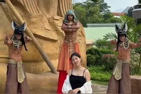 全程无障碍交流，弟娃过来给姐拍照，老头你要文明透气#反转视频封面