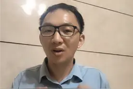 我胸前长了老年性血管瘤#樱桃状血管瘤 #医学科普 #红痣视频封面