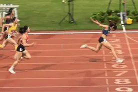 吴艳妮 在衢州全国田径锦标赛100米栏预赛中，以13秒整的成绩晋级决赛，广东刘景扬13秒03的PB成绩同样给人带来惊喜 #比赛现场 #田径比赛 #田径的魅力 #跨栏 #吴艳妮