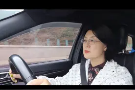 2023.11.18号独自横跨大峡谷，高入云端，耸入云天的大桥震撼壮观😲，一人体验感受云端上的惊险与神奇。 桥上风雨皆为路，勇者越之，加油！#自驾游 #在路上 #一个人独行视频封面