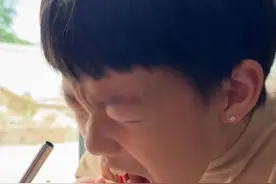糟糕，有刺客 #演技炸裂瞬间 #美式男孩 #馋哭隔壁小孩 #吴帅克#shuaikewu视频封面