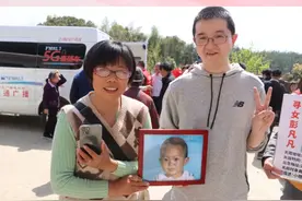 #寻亲 2023年2月22日收到求助，3月15日陈昊妈妈收到修复照片。9月21日，失踪25年的陈昊在我们提供图像修复后6个月就成功回家！！！@寻子成功（陈昊妈妈） @宝贝回家视频封面