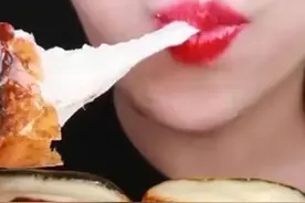 外酥里软的冰糖烤棉花糖，甜度加倍，甜过初恋#好吃到停不下来视频封面