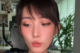 判决书出来过后坚决不再说脚本这个事了，大家抱歉。刚开完两个庭，发展都很顺利，我起诉的俩人一个在狡辩是我让他捶我所以他捶我的，还有一个狡辩他捶我没让我受到损失，目前为止就是这样。#lol #名誉权 #女玩家