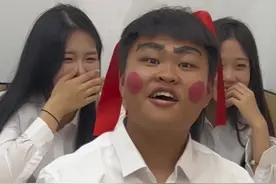 我这爆改可还行？在我课堂上睡觉，醒了是啥就不一定了哈哈！#班主任 #校园 #神兽的特殊叫醒方式视频封面
