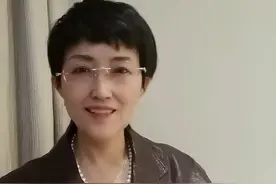 #老年痴呆 #阿尔兹海默症 #手术 才疏学浅，我刚刚知道外科手术可以治疗老年痴呆，学名阿尔兹海默症。视频封面