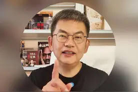 艾顿加盟，不可能完成的任务 你就告诉我吧，为什么湖人只有在开拓者买断情况下才能得到艾顿，而艾顿偏偏就被买断了呢？这么大合同，最后一年，留着换点什么不香吗？