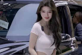 中国车模千千万，谁是你心中的第一位。#美出高级感 #美女车模视频封面