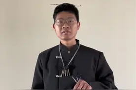 秦风·无衣 秦风·无衣#秦风无衣 #声乐 #民族声乐 #古曲 #诗经