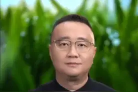 今天盘点武汉各大医院的最强科室！漫漫白衣路，唯爱有光。致敬医者仁心。  #武汉方言 #好吃佬 #医者仁心 #医师节