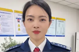 还有还有，别忘打双闪哈，特别是晚上，一定要保证别人能够看到你，这样才相对安全。#河南高速 #行车安全视频封面