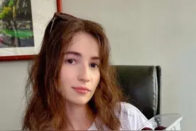 中国人会把水果也做成各种各样的味道#快喊你的好朋友请你吃荔枝 #茂名荔枝 #舌尖上的抖音 #夏天的味道在抖音 #外国人尝中国美食视频封面