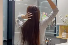 原来以前洗发水广告里的头发真不是特效做出来的！！！#吹风机对头发的影响有多大视频封面