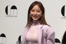 #王珞丹 粉色西装短裙造型这40状态气质如何视频封面