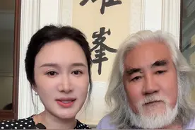马丁的身世之谜解开了，73岁和42岁都还能迎接新生命的到来，超高龄都不怕，你们怕什么？#张纪中夫妇公布混血儿身世视频封面