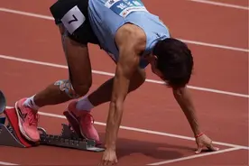 现场观看全国田径锦标赛男子400米预赛，鞠天淇上脚国产钉鞋沃兰迪以46秒29轻松夺得小组第一！#400米 #全国田径锦标赛 #沃兰迪 #体育生视频封面